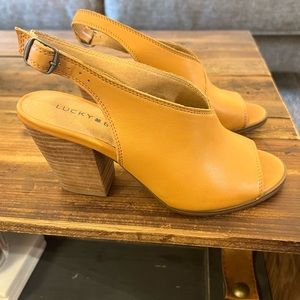 Lucky Brand block stacked heel peep toe shoe